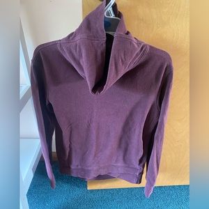 Lululemon sweatshirt